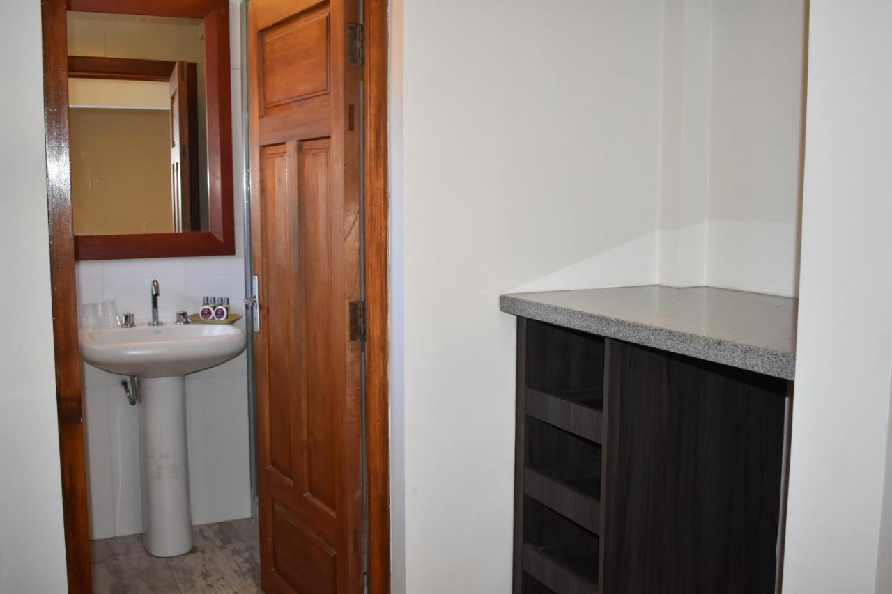 Hotel Boutique Vendimia Tarija Luaran gambar